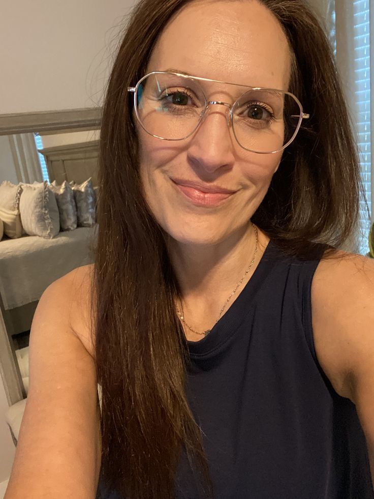 Lauren (Mother of 2)